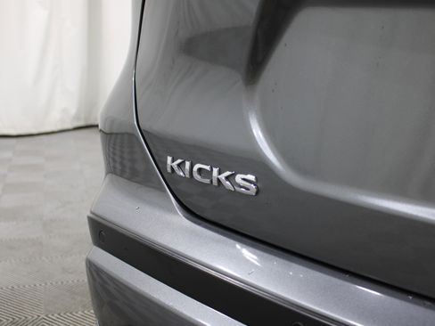 Used 2023 Nissan Kicks SV FWD image 25