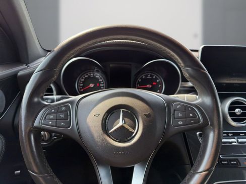 Used 2018 Mercedes-Benz GLC 300 4MATIC image 22