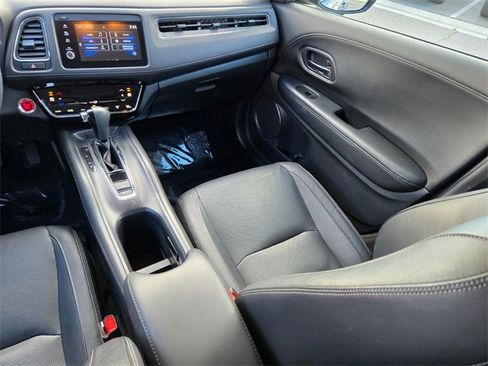 Certified 2022 Honda HR-V EX-L image 17