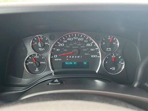 Used 2018 Chevrolet Express 3500 LT w/ LT Preferred Equipment Group image 31