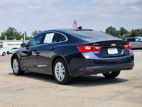 Used 2018 Chevrolet Malibu LT FWD image 5