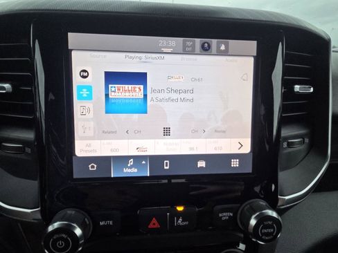 New 2026 RAM 1500 Express AWD/4WD image 3