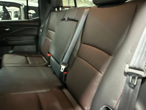 Used 2023 Honda Ridgeline Black Edition image 21