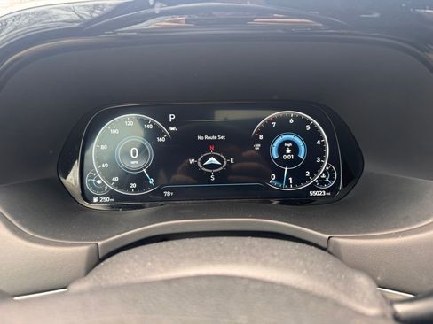 Used 2022 Hyundai Palisade Calligraphy image 10