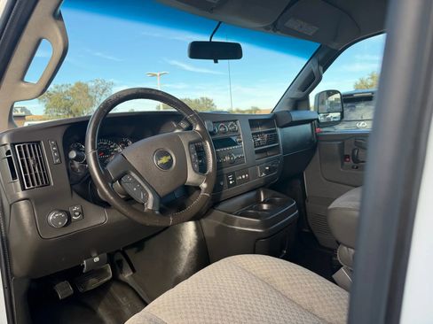 Used 2021 Chevrolet Express 2500 Regular Van 3D w/ Driver Convenience Package image 13