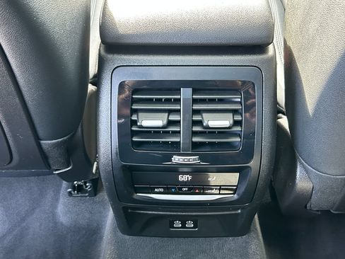 Used 2021 BMW X3 xDrive30e w/ Convenience Package AWD/4WD image 32