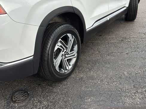 Used 2023 Hyundai Santa Fe SEL w/ Premium Package image 8