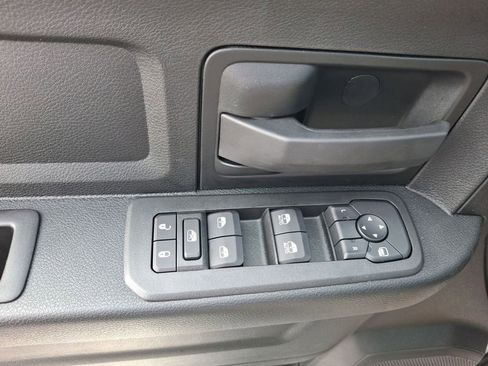 New 2025 RAM 2500 Tradesman image 27