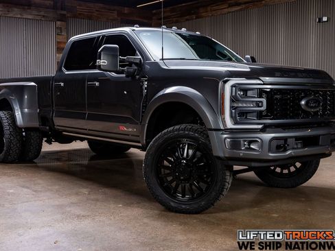 Used 2026 Ford F450 Platinum w/ FX4 Off-Road Package image 1