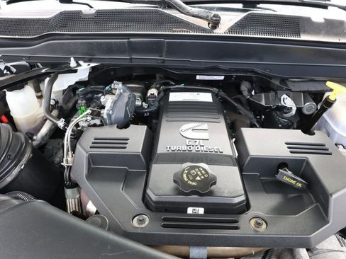 Used 2022 RAM 3500 Limited AWD/4WD image 29