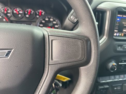 Used 2021 Chevrolet Silverado 1500 Custom Trail Boss image 25