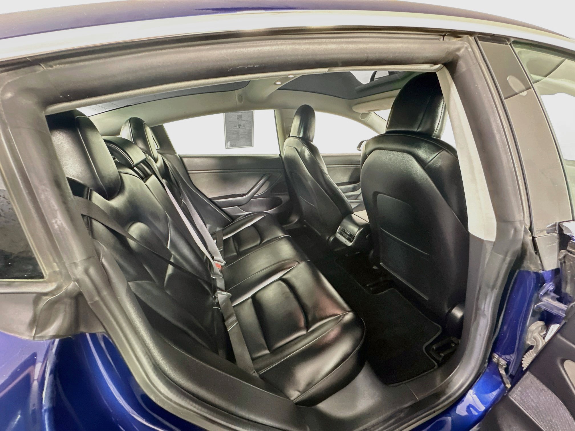 Used 2019 Tesla Model 3 Standard Range RWD image 29