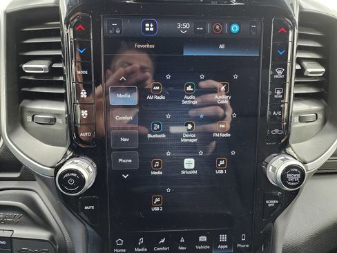 Used 2024 RAM 3500 Big Horn w/ Night Edition image 50