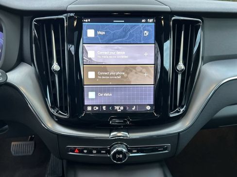 Used 2024 Volvo XC60 B5 Core w/ Protection Package Premier AWD/4WD image 20