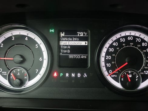 Used 2022 RAM 1500 Tradesman w/ Chrome Appearance Group AWD/4WD image 25
