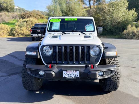 Used 2022 Jeep Gladiator Rubicon w/ Cold Weather Group image 3