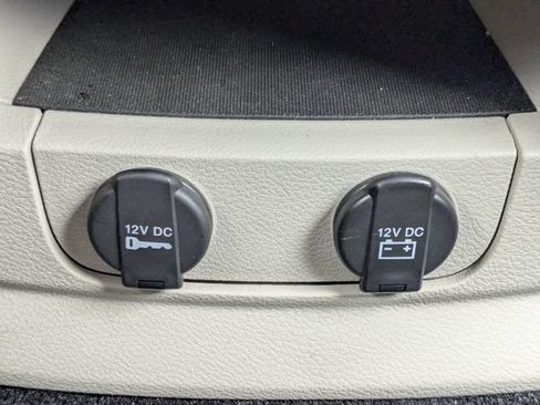 Used 2012 Chrysler Town & Country Touring FWD image 25