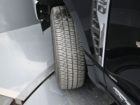 New 2025 Ford F250 XL image 5