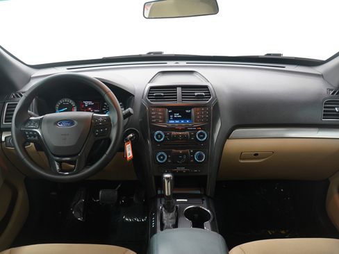 Used 2016 Ford Explorer 4WD image 17