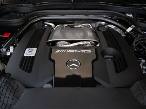 Used 2025 Mercedes-Benz G 63 AMG 4MATIC image 27