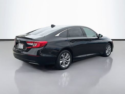 Used 2018 Honda Accord LX image 5