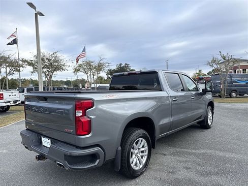 Used 2022 Chevrolet Silverado 1500 RST image 3