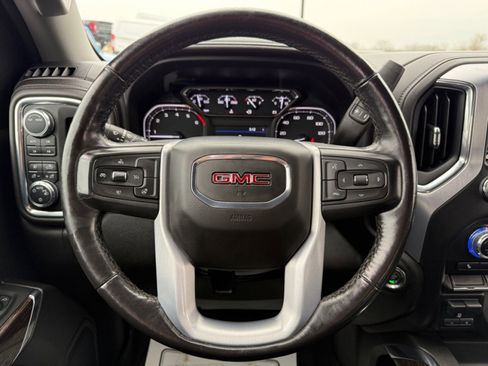 Used 2022 GMC Sierra 1500 Elevation image 20