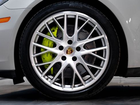 Used 2019 Porsche Panamera 4 AWD/4WD image 55