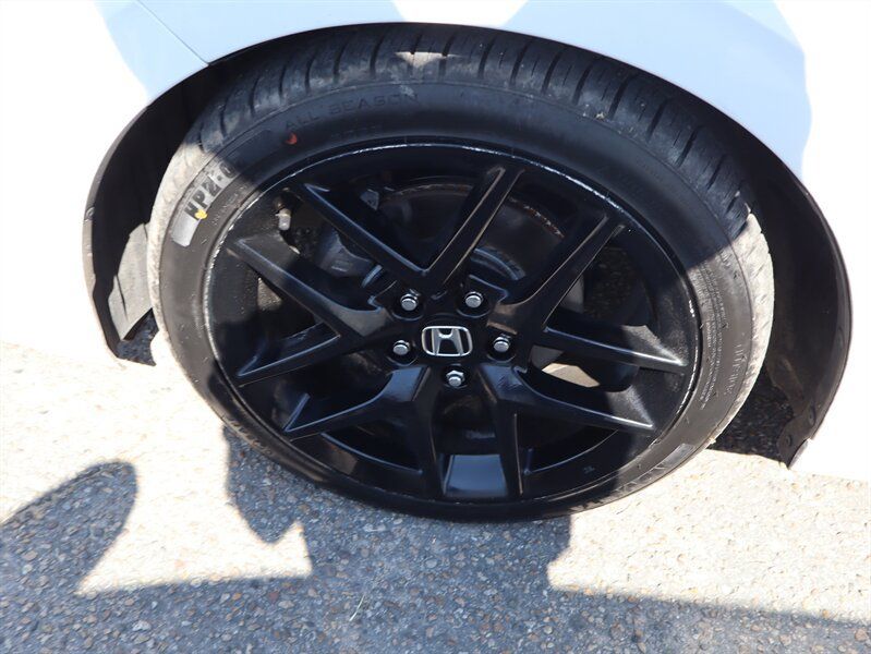 Used 2023 Honda Civic Sport image 24