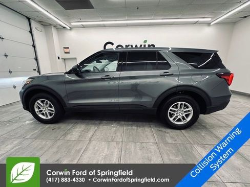 New 2026 Ford Explorer Active image 2