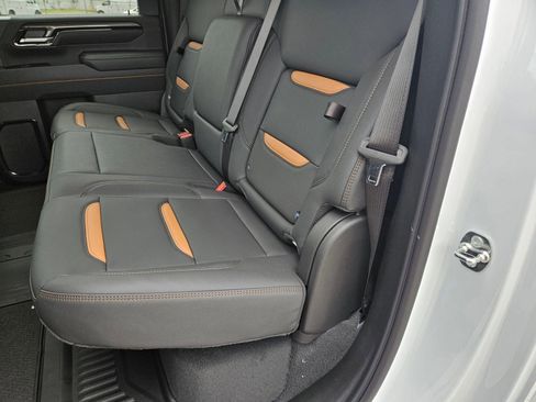 New 2026 GMC Sierra 2500 AT4 w/ AT4 Premium Plus Package AWD/4WD image 28