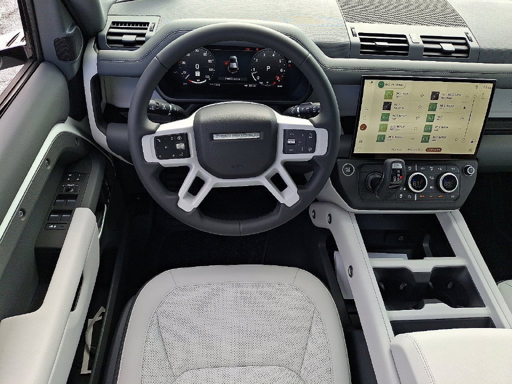 New 2026 Land Rover Defender 110 S AWD/4WD image 7