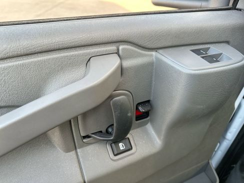 New 2025 Chevrolet Express 3500 w/ Power Convenience Package image 12