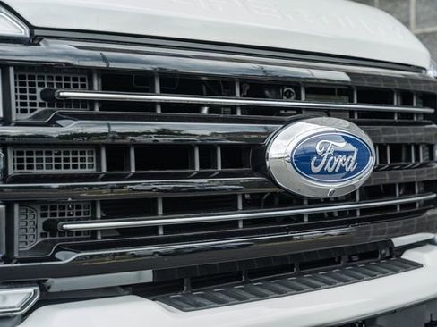 New 2026 Ford F250 Platinum AWD/4WD image 14