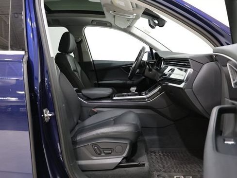 Used 2022 Audi Q7 3.0T Premium w/ Convenience Package AWD/4WD image 41