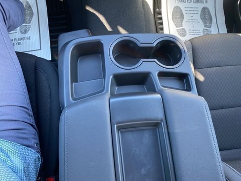 New 2026 GMC Sierra 1500 Elevation image 16