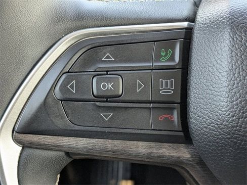 Used 2024 Jeep Grand Cherokee Limited 4xe image 27