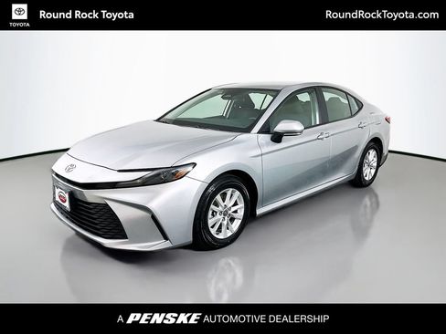 Certified 2025 Toyota Camry LE FWD image 1