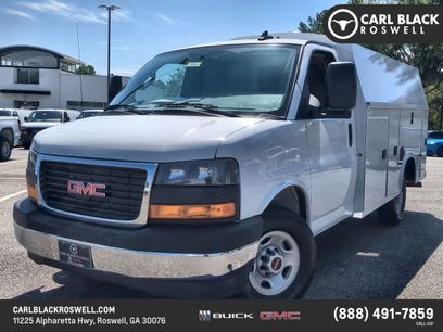 New 2025 GMC Savana 3500 w/ Power Convenience Package