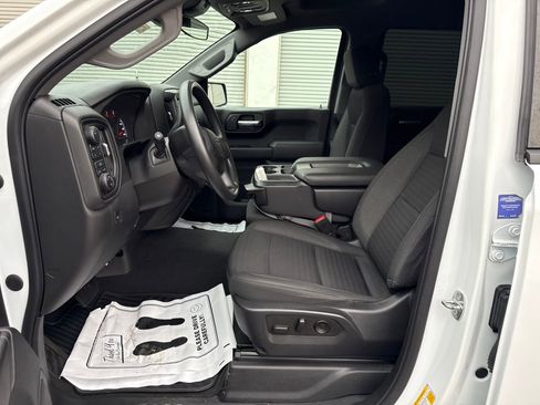 Used 2022 Chevrolet Silverado 1500 Custom Trail Boss image 9