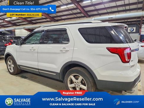 Used 2016 Ford Explorer XLT w/ Equipment Group 201A image 3