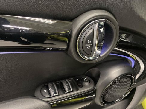 Used 2023 MINI Cooper S FWD image 19