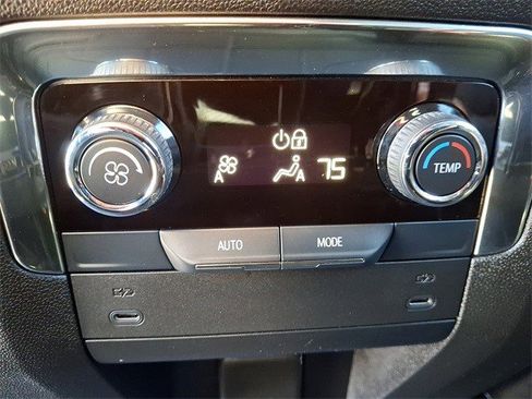 Certified 2025 Chevrolet Tahoe RST image 21