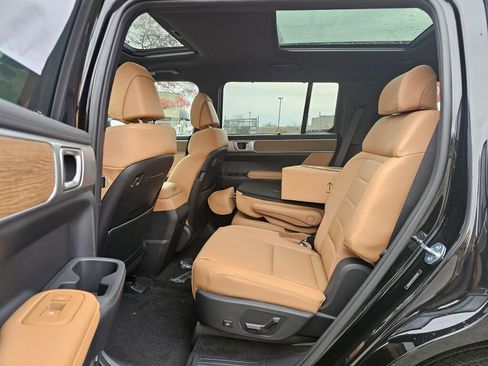 New 2026 Hyundai Santa Fe Limited image 13