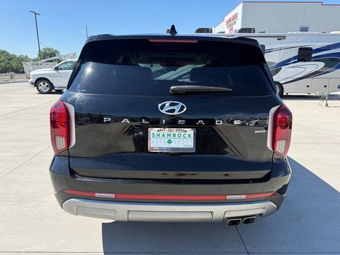 Used 2023 Hyundai Palisade SEL w/ Premium Package AWD/4WD image 4