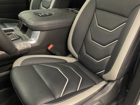 New 2026 Chevrolet Silverado 1500 RST w/ Dark Appearance Package AWD/4WD image 24