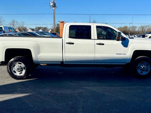 Used 2017 Chevrolet Silverado 2500 W/T w/ WT Convenience Package image 5