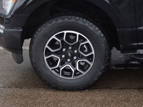 Used 2022 Ford F150 XLT w/ Equipment Group 302A High image 29