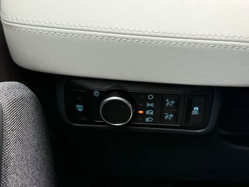 New 2026 Ford Mustang Mach-E Premium image 22