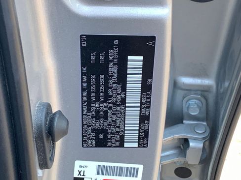 Used 2024 Toyota Highlander XSE image 10